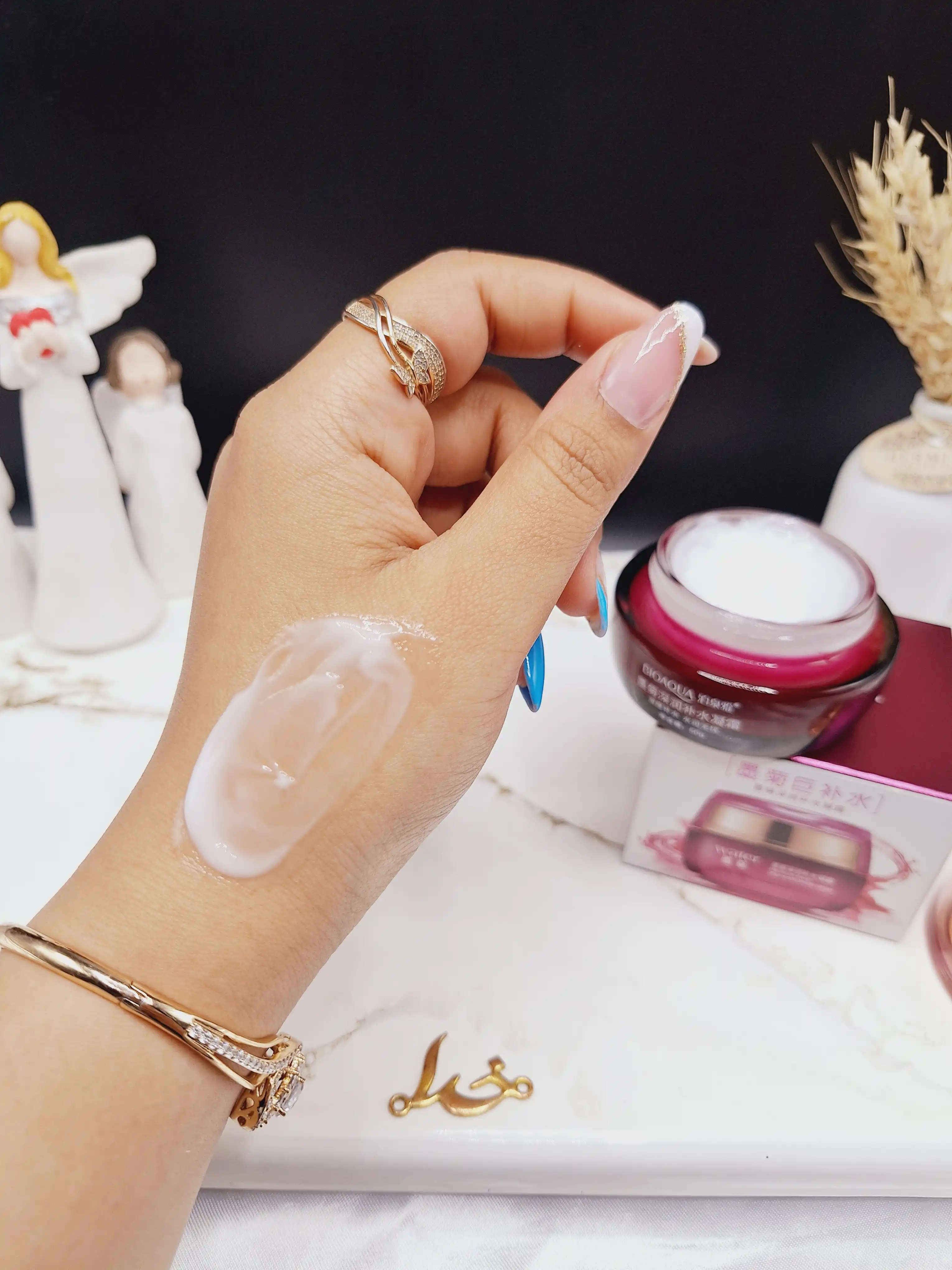 کرم آبرسان گل داوودی بیوآکوا BIOAQUA کد ۵۴۱۱