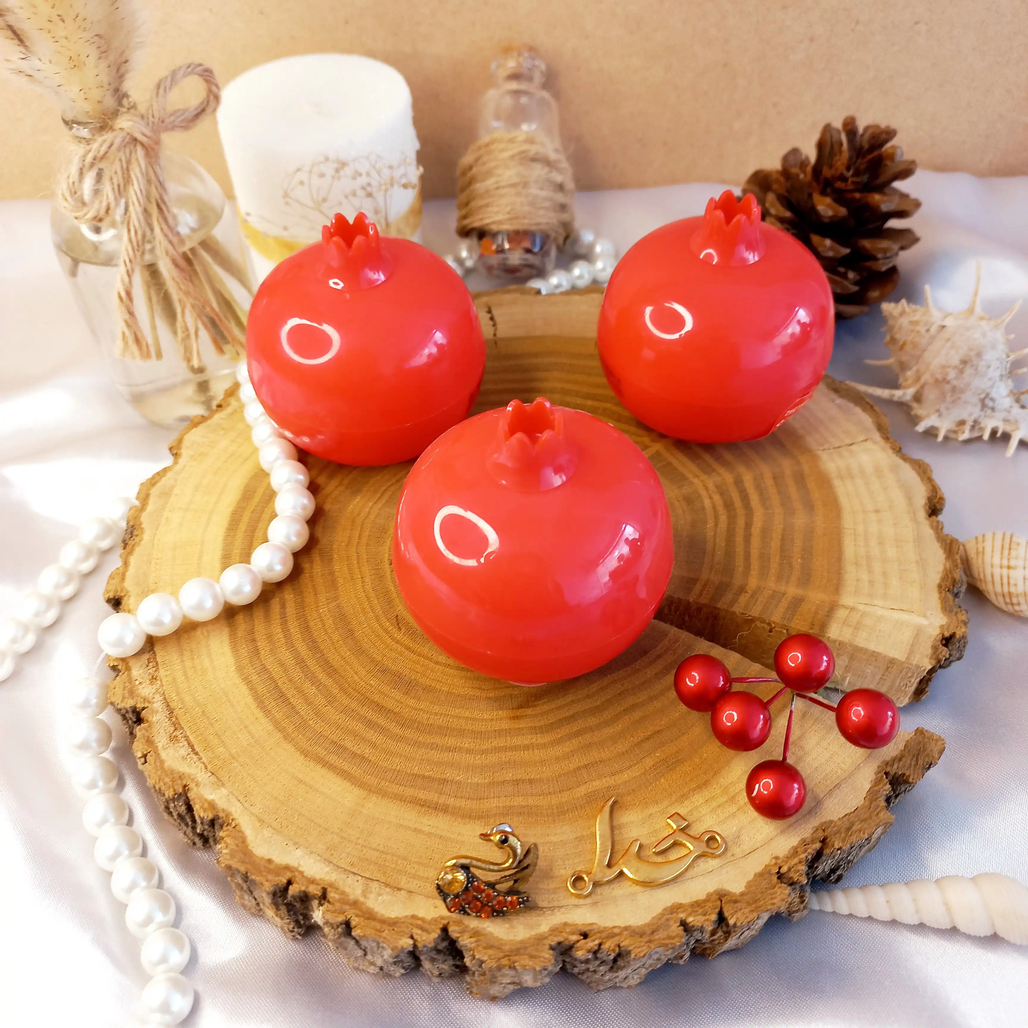 کرم آبرسان دست انار وکالی Wokali