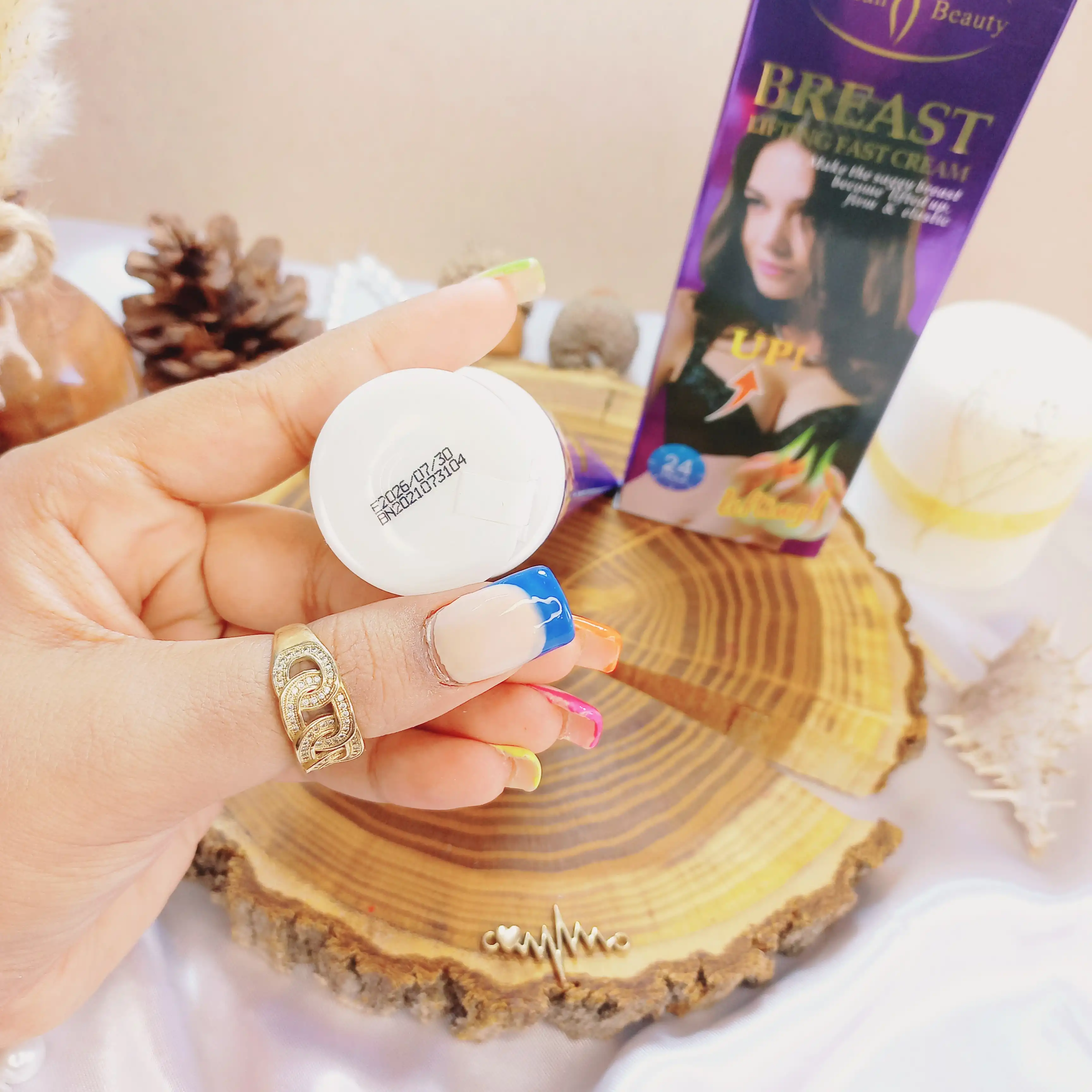 کرم حجم دهنده سریع سینه آیچون بیوتی AICHUN BEAUTY کد AC31141