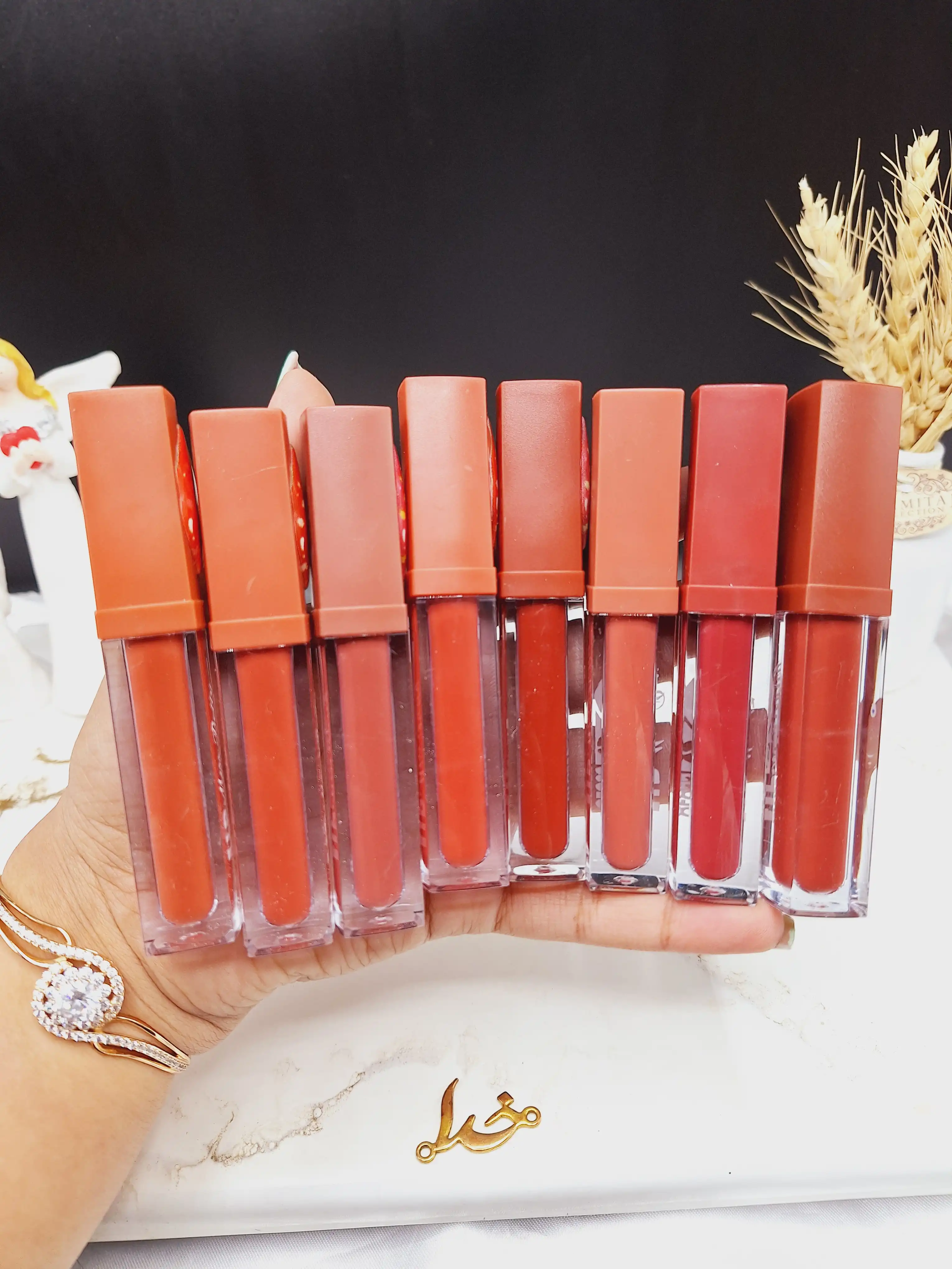 پک 8 تایی رژ مایع طرح لب برند میس بیوتی Miss Betty کد L_7759