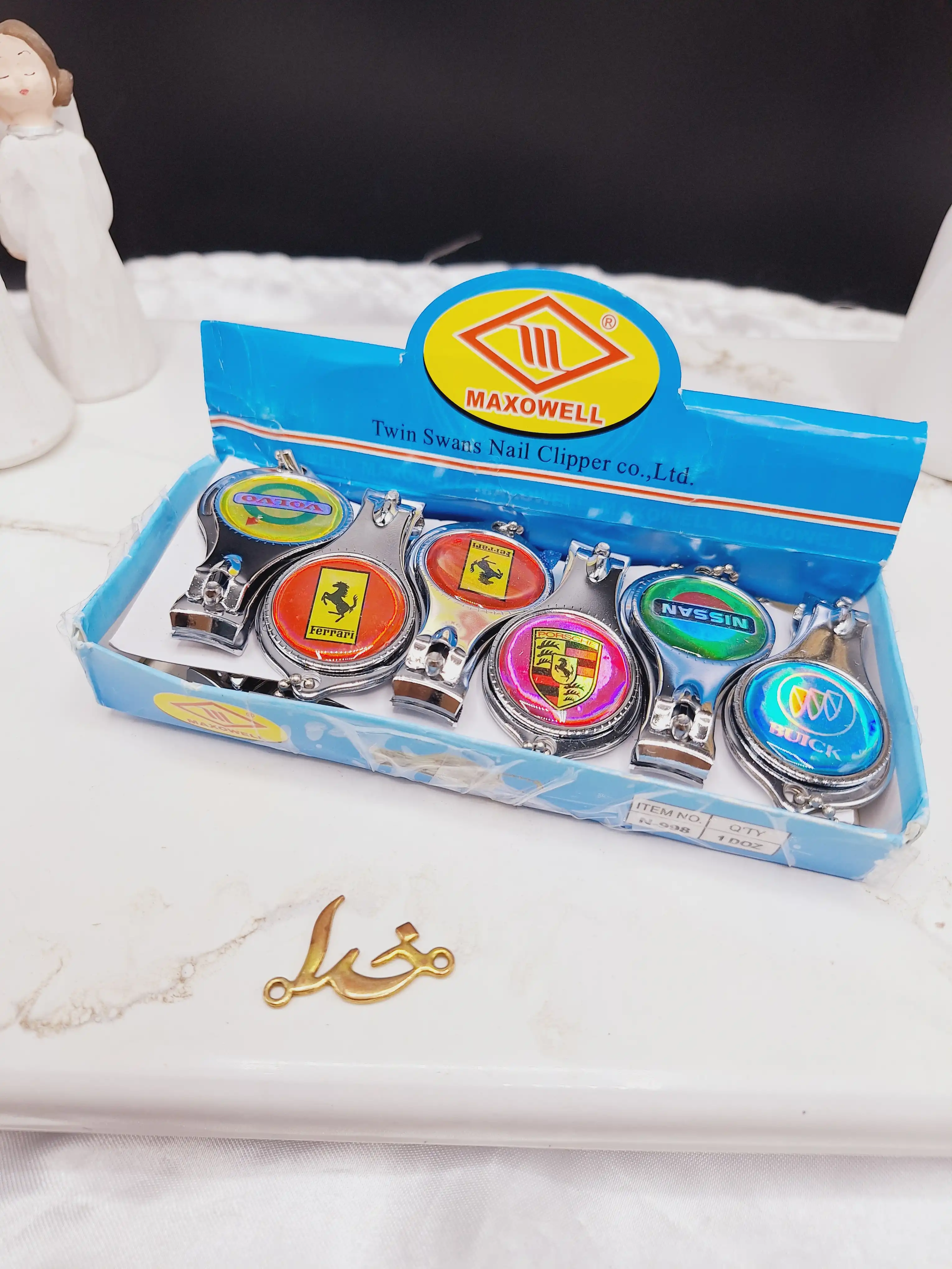 ناخن گیر کاربردی MAXOWELL کد N_998