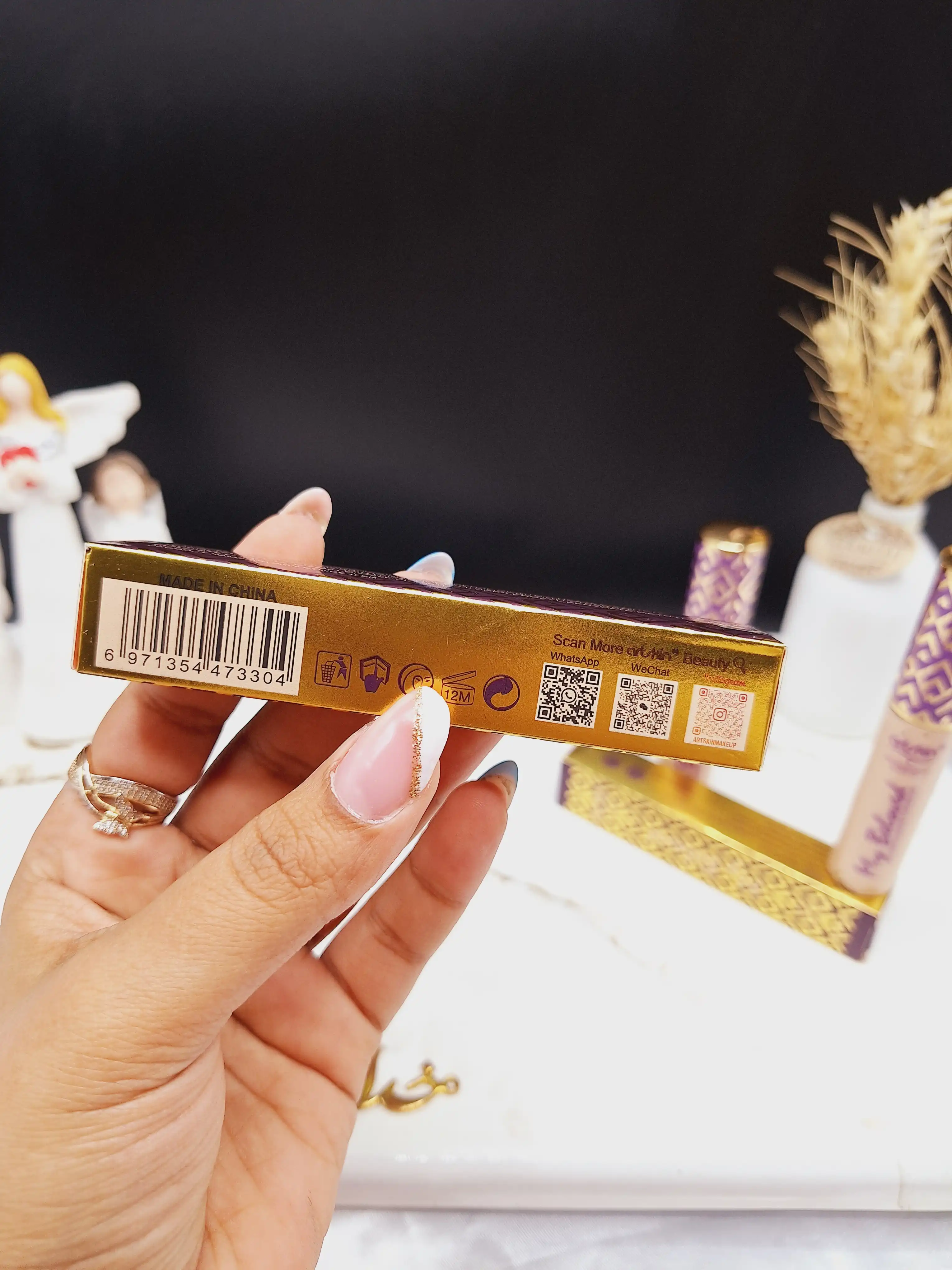 کانسلیر زیر چشم آرت اسکین با کاور سبک کد 3304