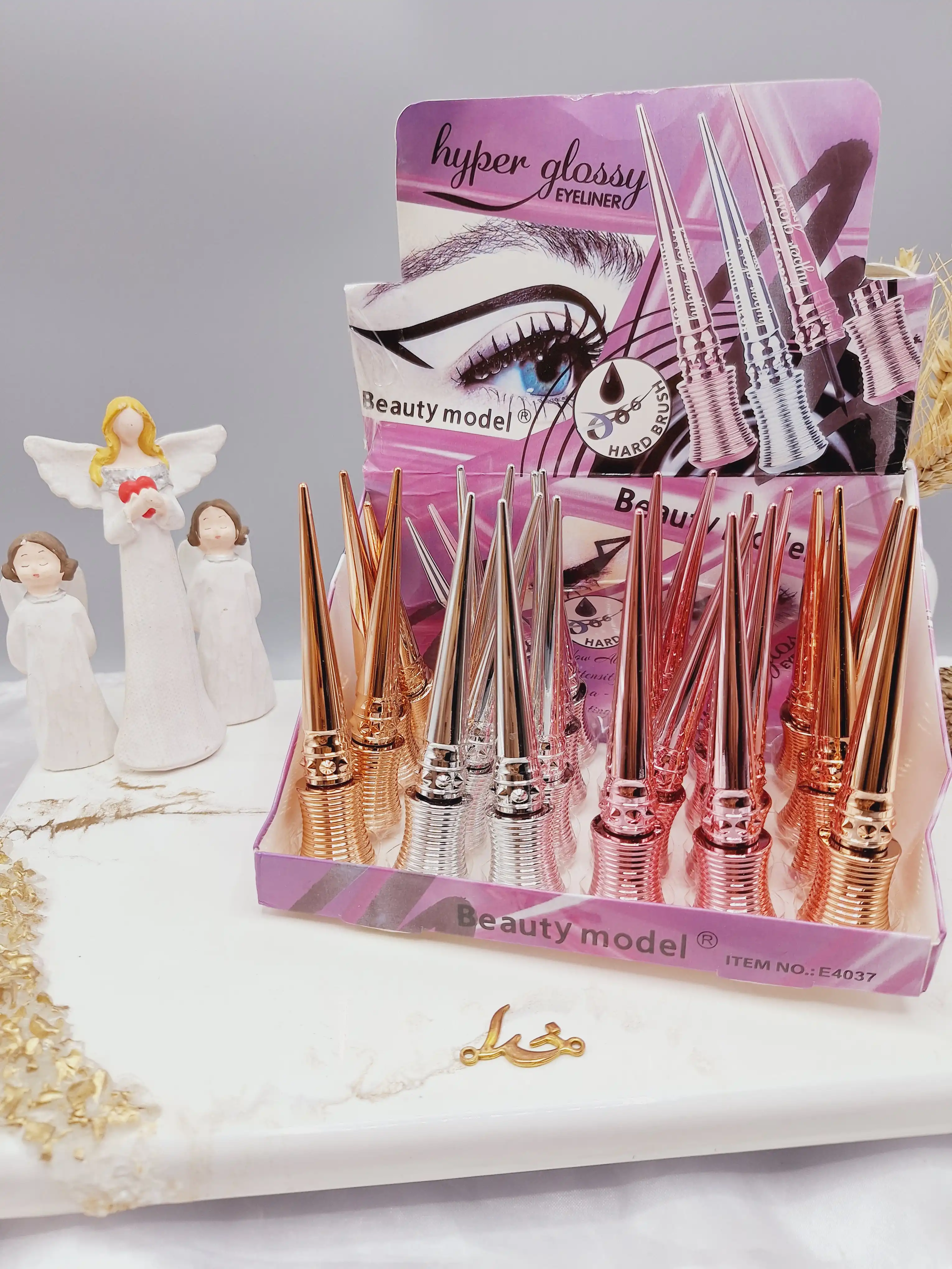 خط چشم مویی طرح پوکه استوانه ای برند Beauty model کد E4037