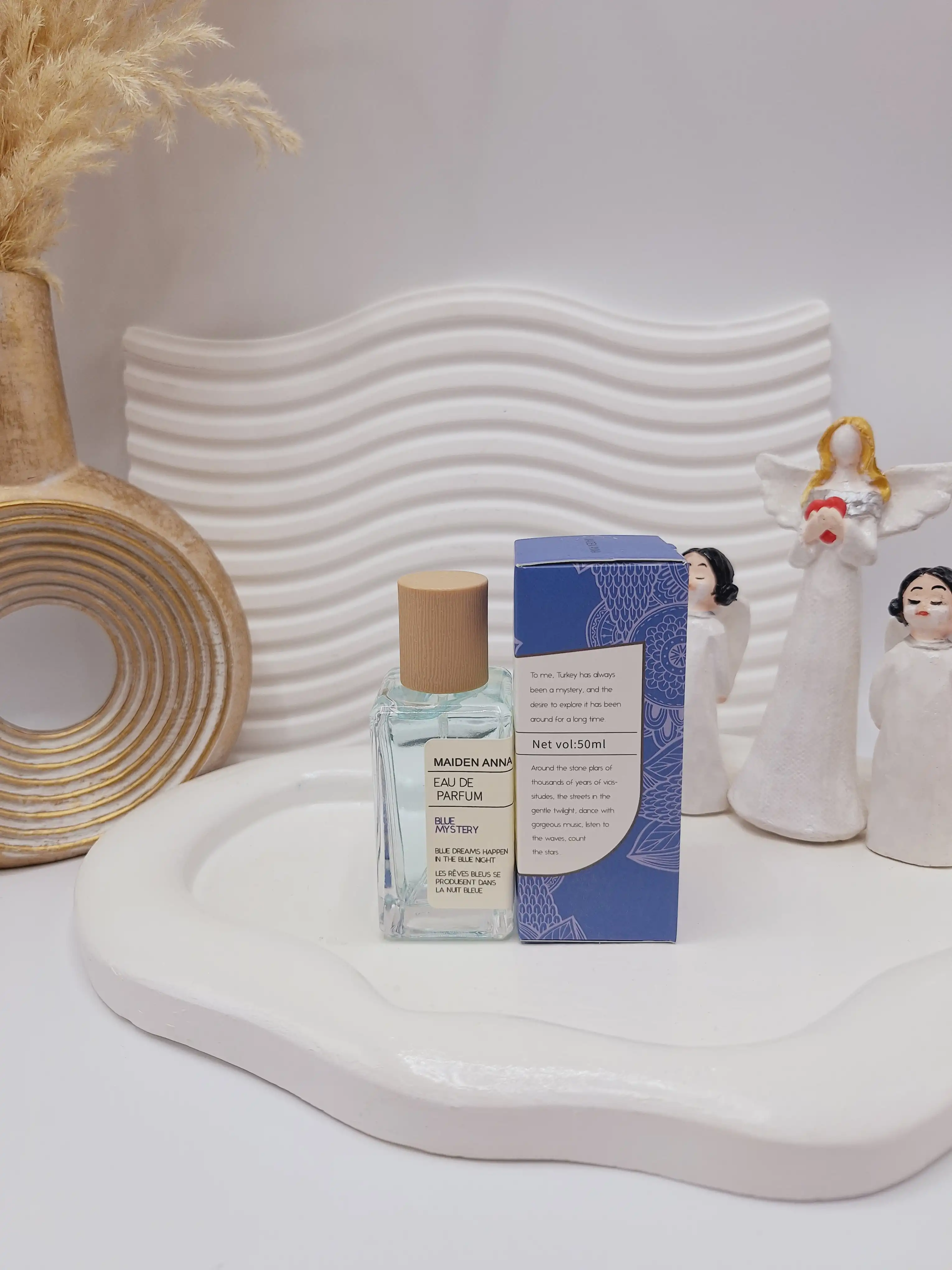 عطر بیکینی رایحه بلوبری اقیانوسی (BLUE MYSTERY) حجم 50 میل فوق العاده خوشبو با ماندگاری بالا ساخت ترکیه