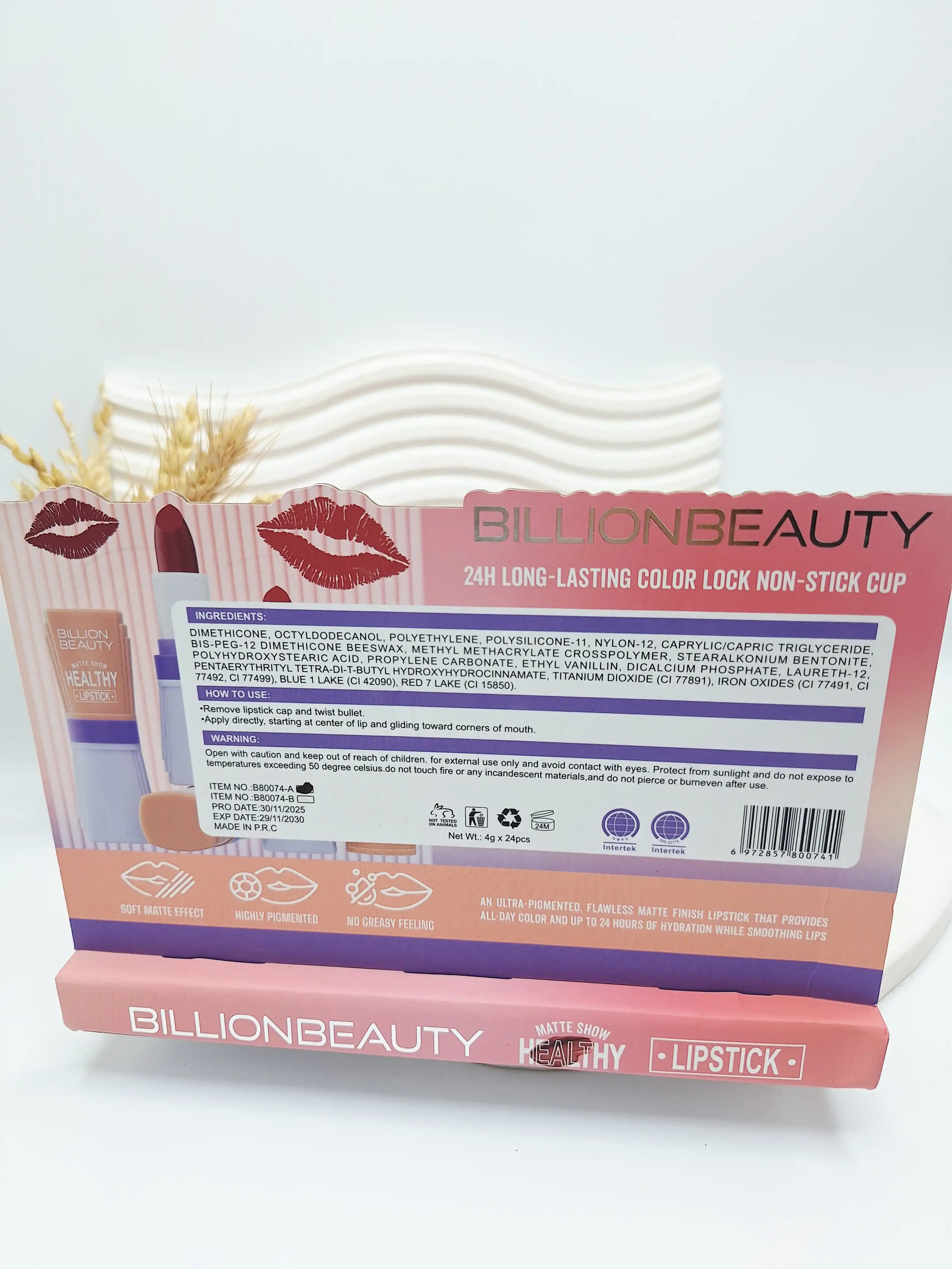رژلب تکی نرم و مات برند شو برند BILLION BEAUTY کد ۸۰۰۷۴
