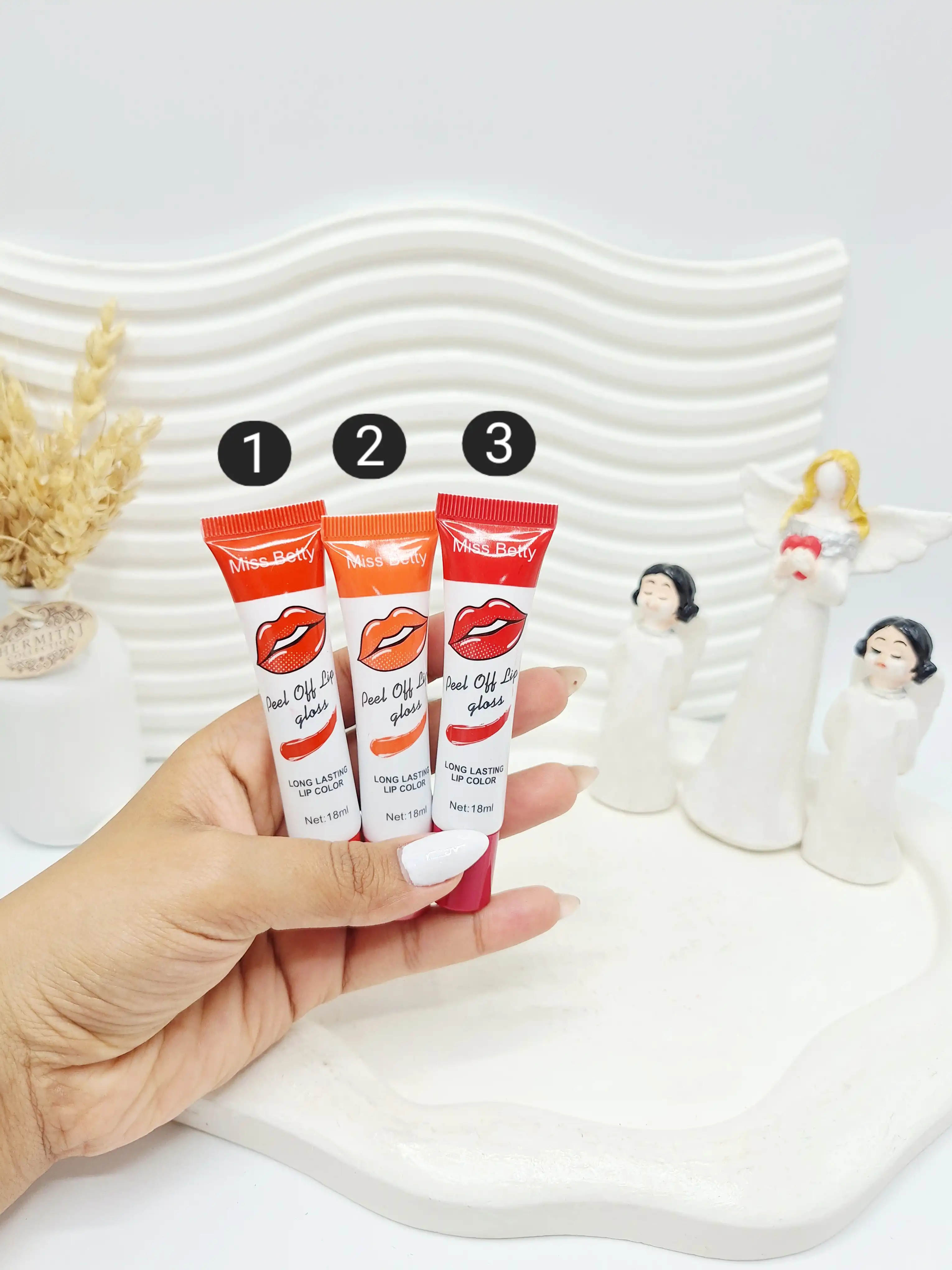ماسک لب پیلافی تیوپی جذاب برند میس بیوتی کد 320